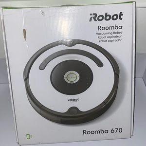 NIB iRobot Roomba 670